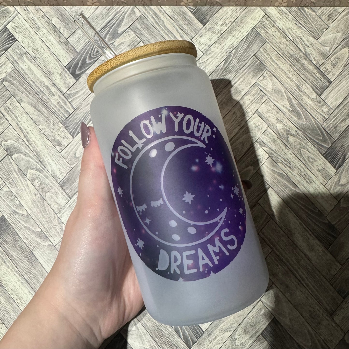 ‘Follow Your Dreams’ glass tumbler
